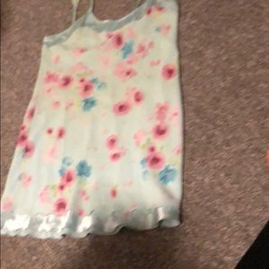 Mini floral dress used by enchanting sizeS